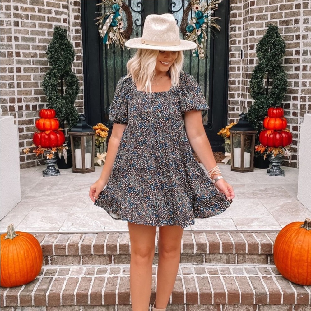 Puff short sleeve dress
